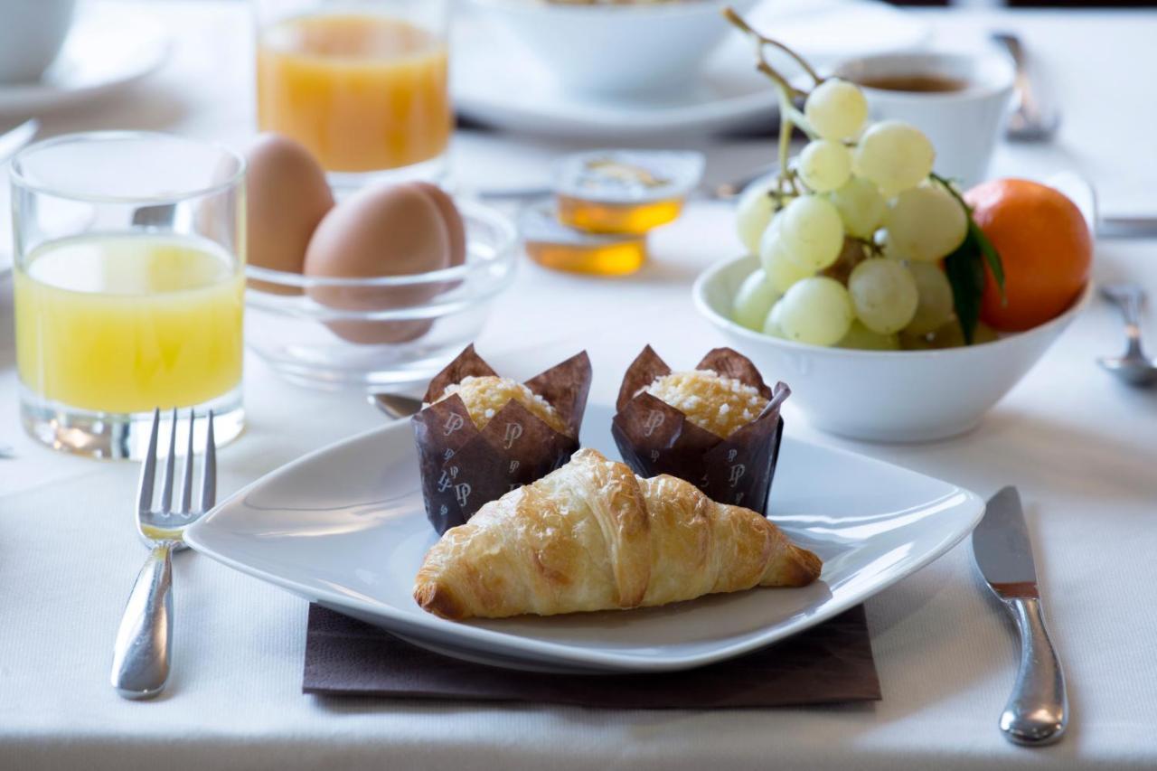Park Hotel Мондови Экстерьер фото