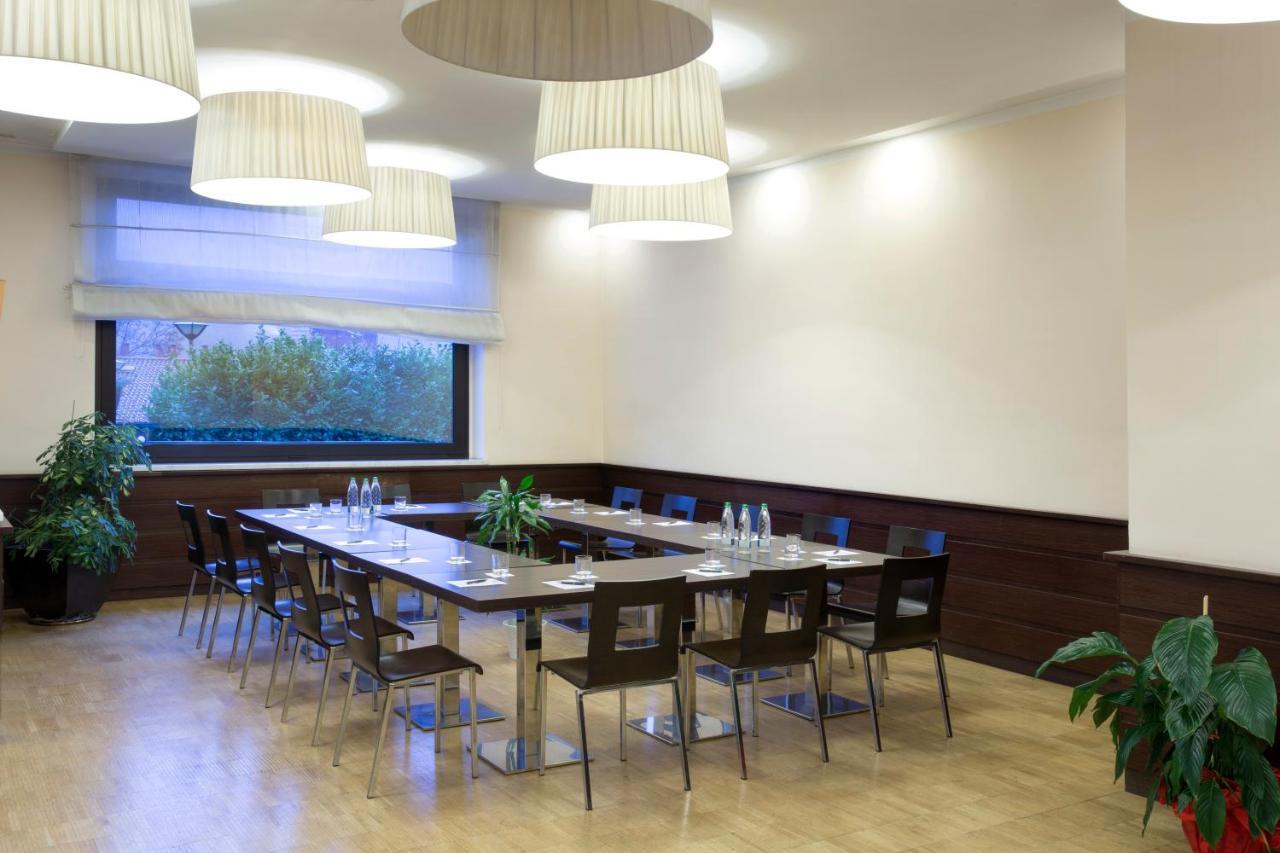 Park Hotel Мондови Экстерьер фото