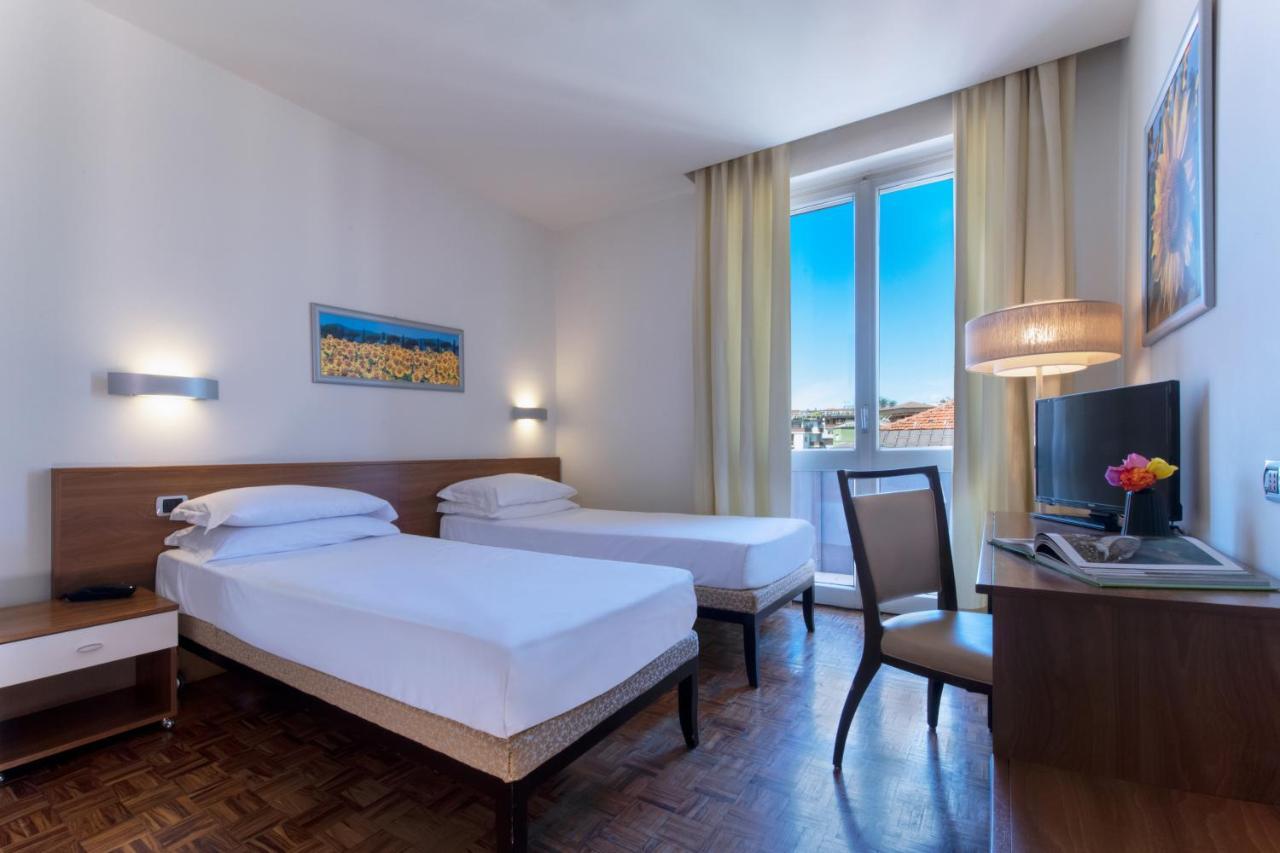 Park Hotel Мондови Экстерьер фото