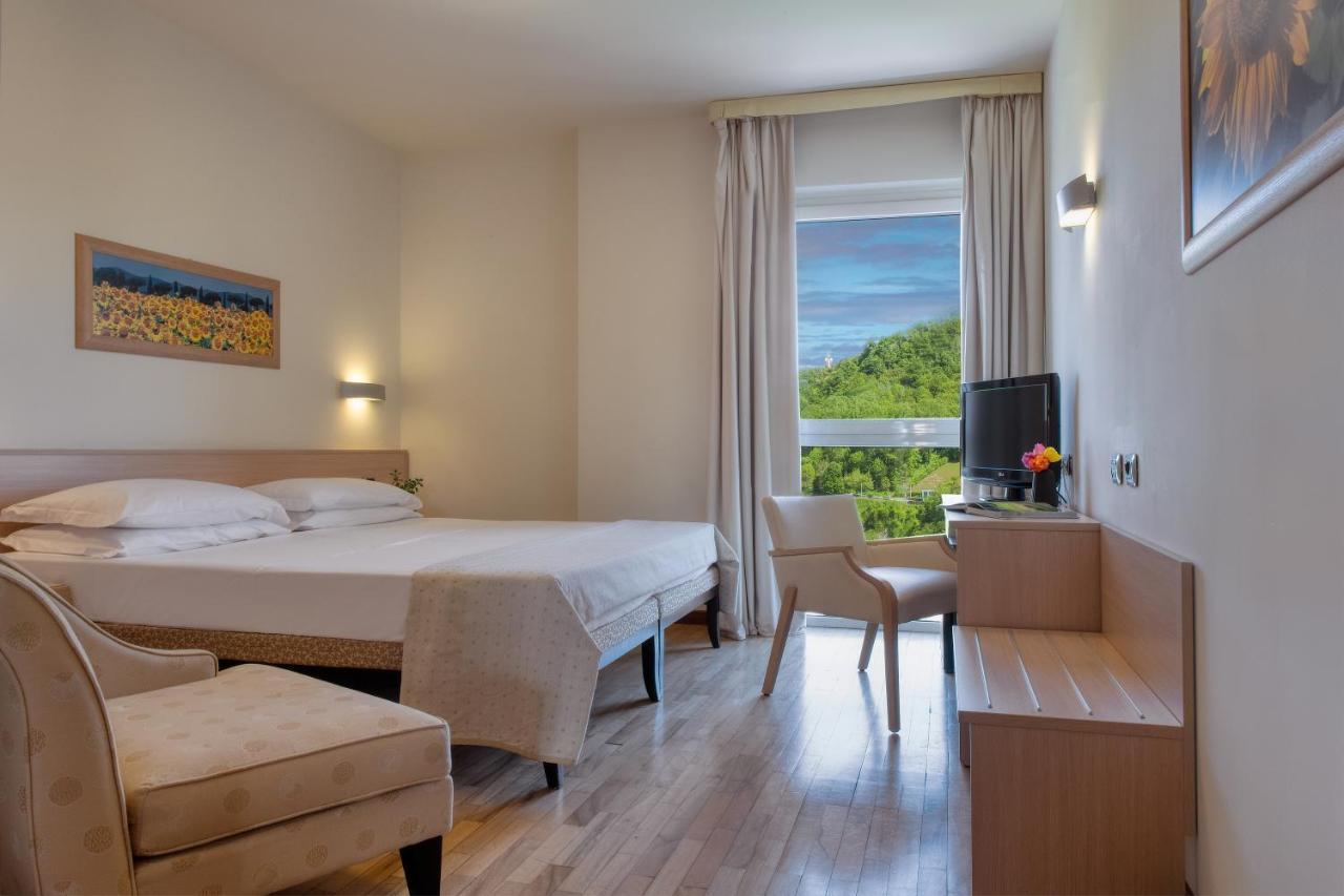 Park Hotel Мондови Экстерьер фото