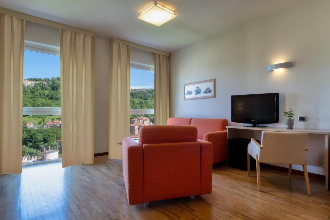 Park Hotel Мондови Экстерьер фото
