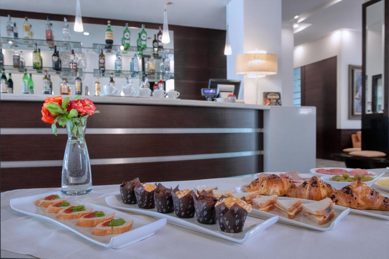 Park Hotel Мондови Экстерьер фото