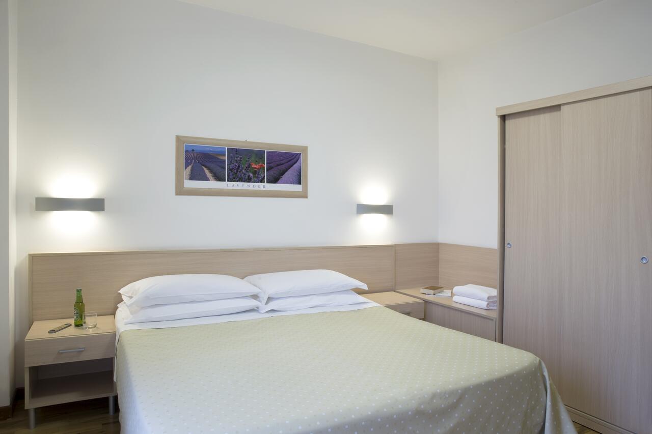 Park Hotel Мондови Экстерьер фото